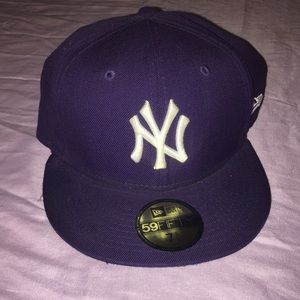 NY Purple Fitted Hat Size 7 5/8
